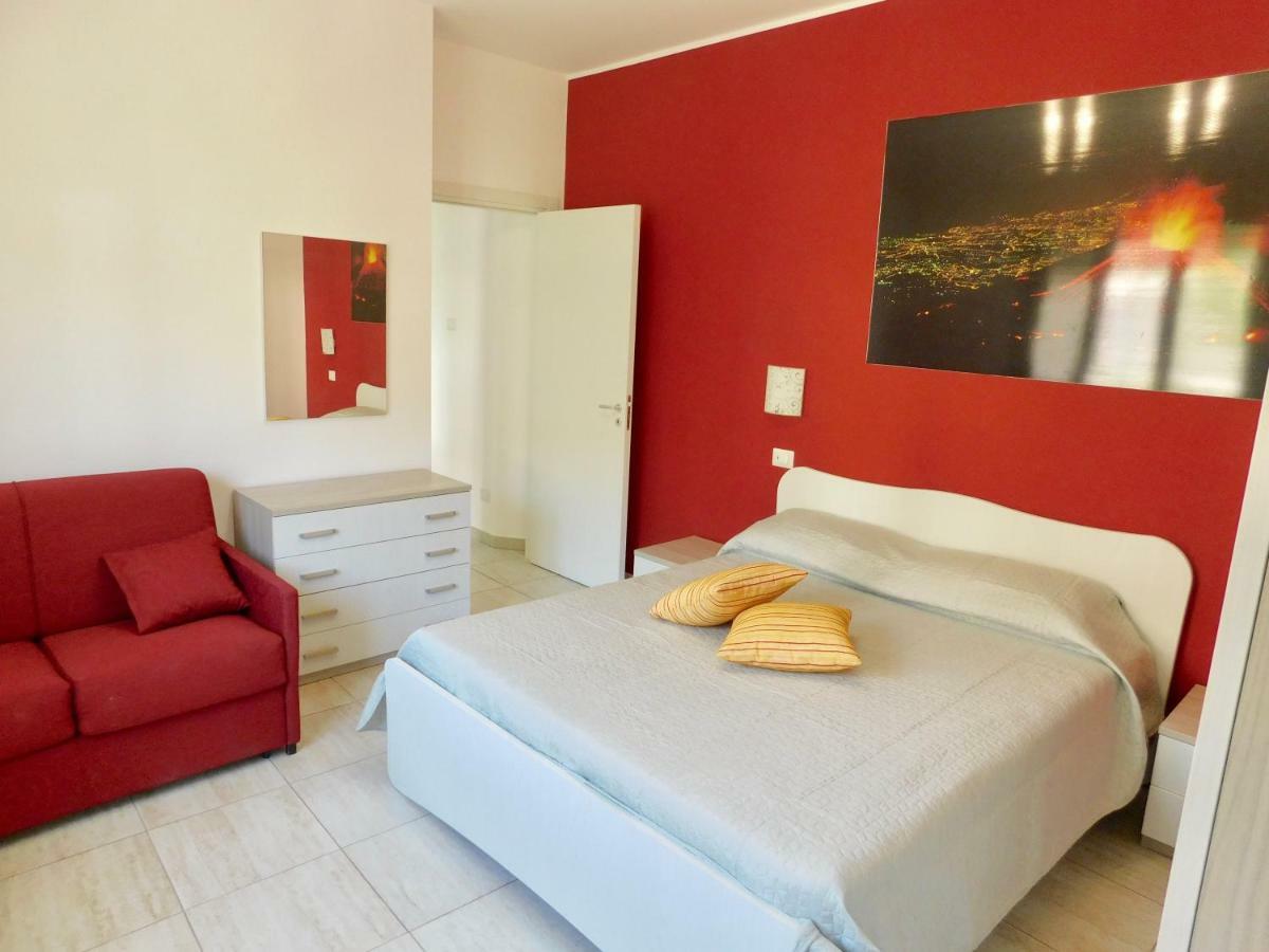 Vanilla Apartments Giardini Naxos Exterior photo
